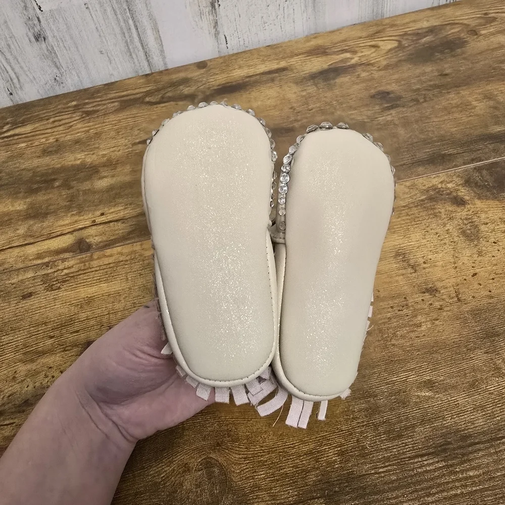 Carters Child Of Mine Cute Rhinestone Booties Size 0-3 Months